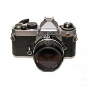 Begagnad Nikon FE + Nikon 50mm f2 Nikkor Ai
