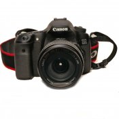 Begagnad Canon EOS 60D + Begagnad Canon EF-S 17-85/4-5.6 IS USM