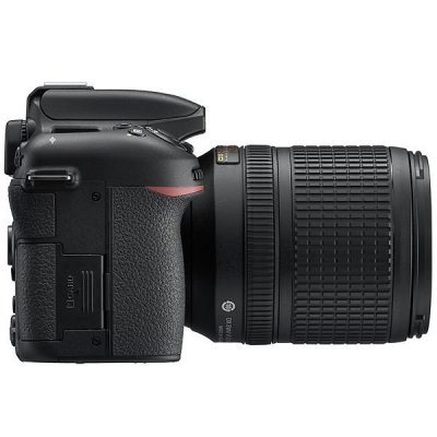 Nikon D7500 + AF-S DX 18-140/3,5-5,6 G ED VR