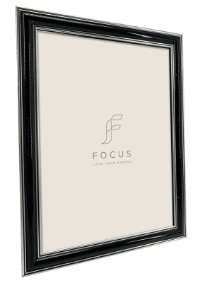 Focus Holly Svart 18x24