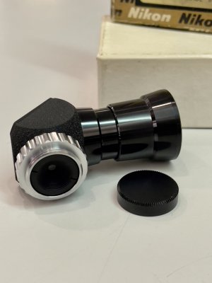Begagnad Nikon Right Angle Viewing Attachment