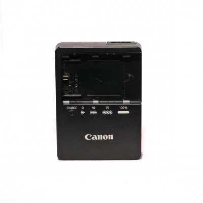 Begagnad Canon LC-E6E Batteriladdare