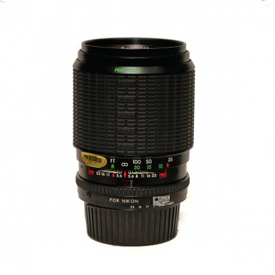 Begagnad Sigma Multi-Coated 135mm 2.8 Pantel Nikon